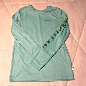 Magellan kids fishing shirt. Teal/blue. Kids size L.